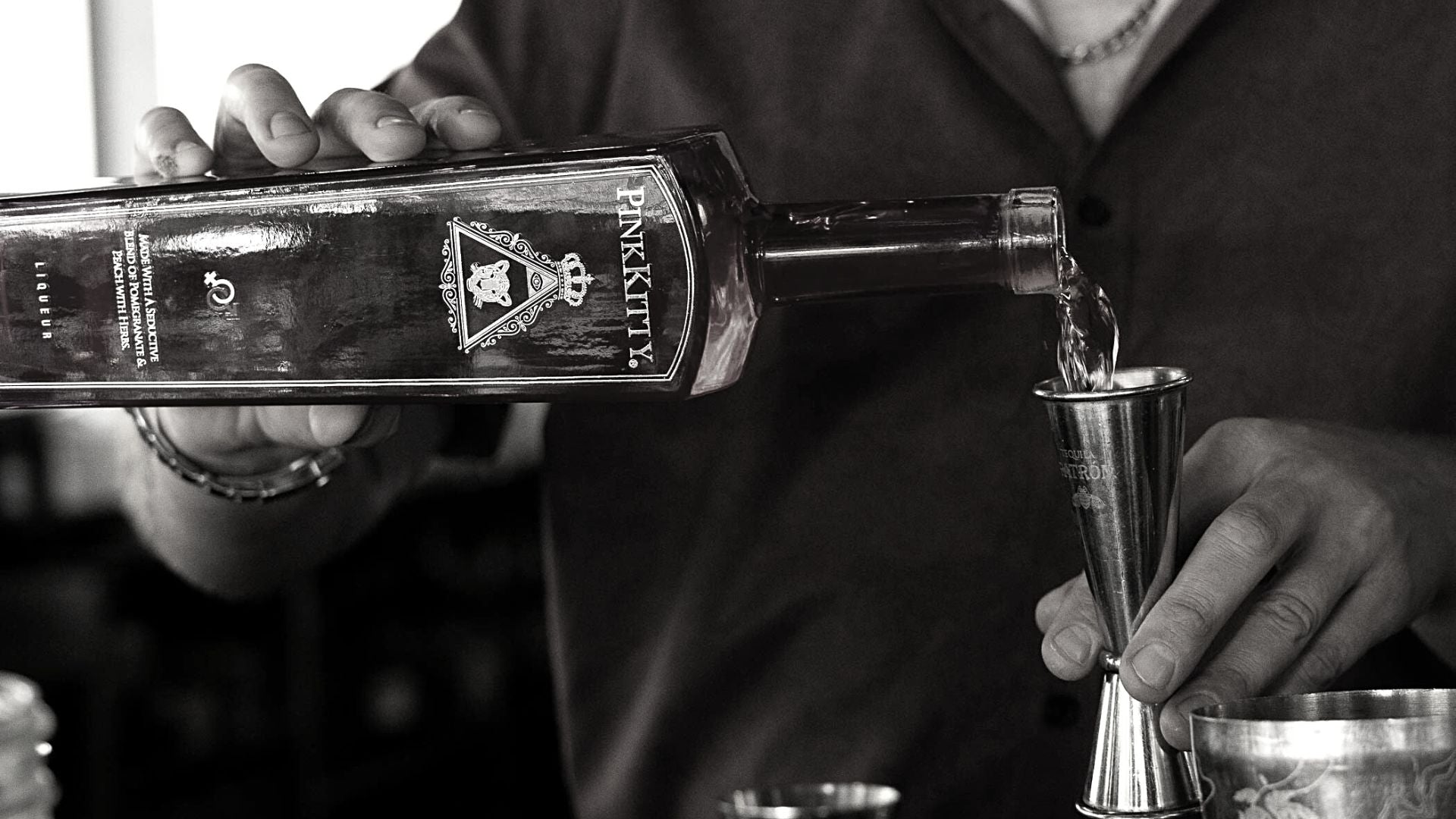 10 Yummy Pink Liquor Drink Recipes