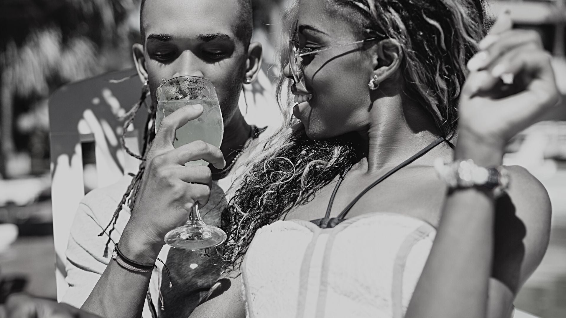 Cheeky Cocktail Mixing: Your Guide to Fusion Drink Alcohol Options