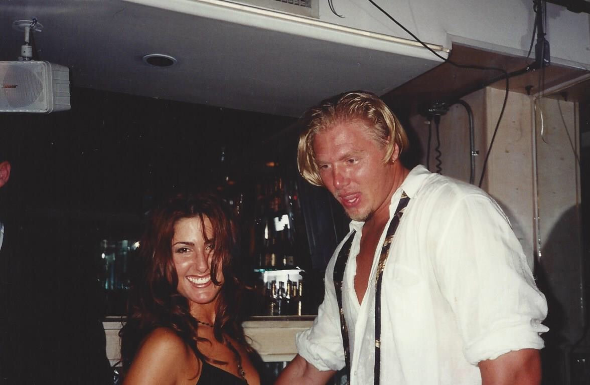 Founder of 2XL Swagger Brands, Robert Tushinsky: A Journey of Innovation and Philanthropy